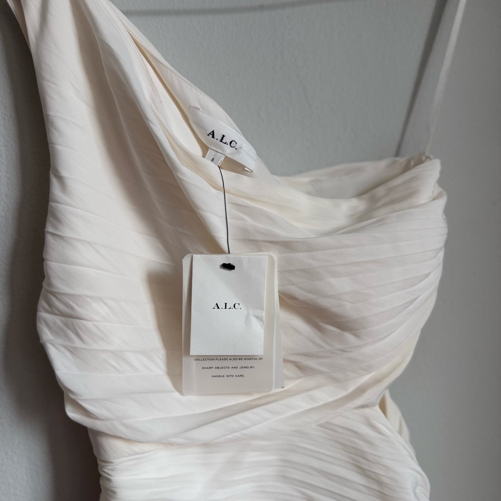 New A.L.C Dahlia Size 0 Pleated Asymmetric Midi Dress Cream Ivory One-Shoulder - Picture 6 of 10